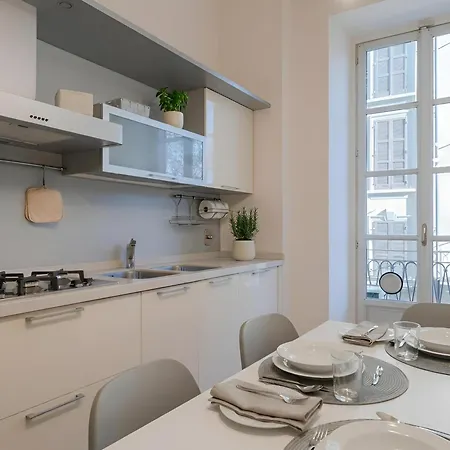 Redifined & Modern Close To Porta Nuova *